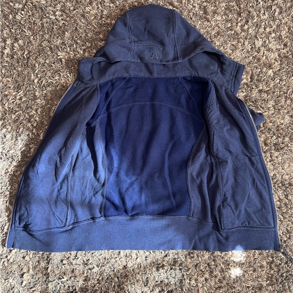 LULULEMON Scuba Full Zip - Picture 3 of 7